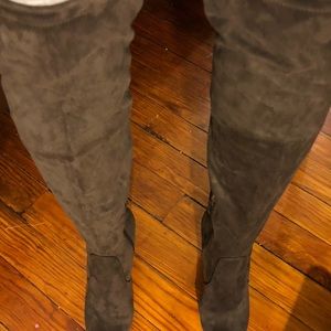 UNISA OVER THE KNEE BOOTS